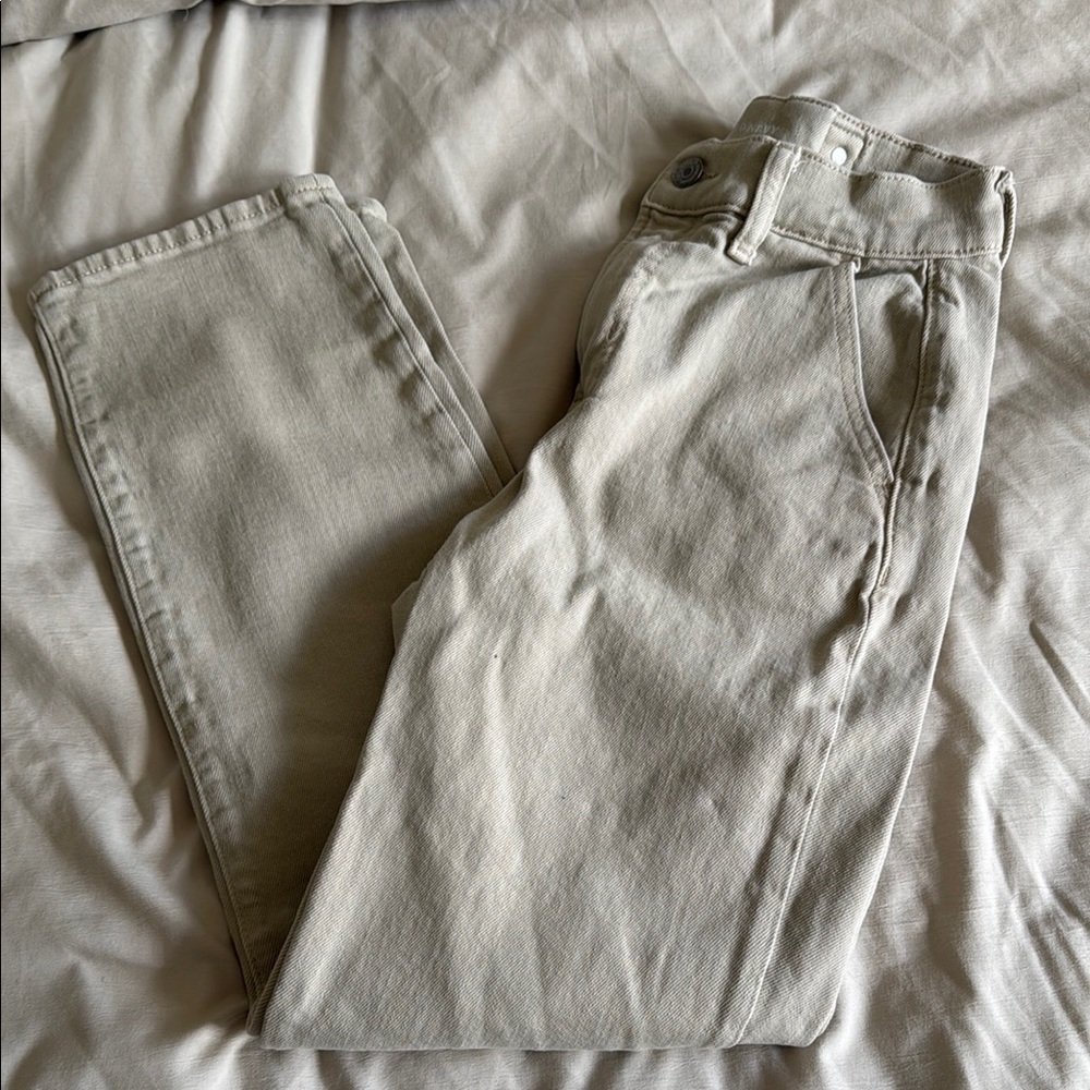 Women’s Beige Jeans